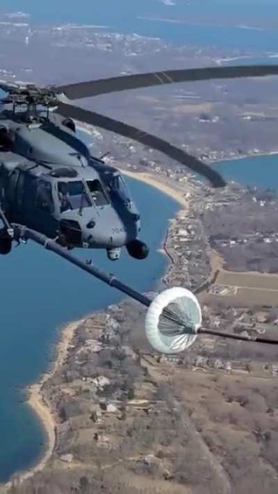 Mid-air refueling process