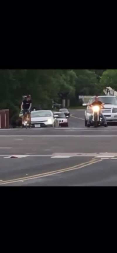 Bicyclist has had enough of Harleys loud revs.