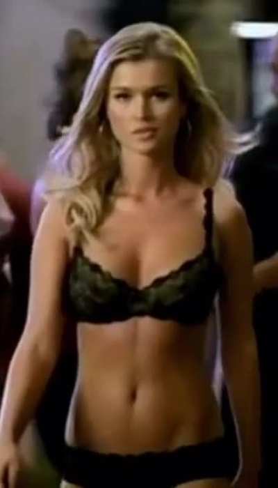 Joanna Krupa