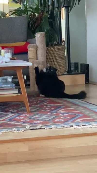 👀