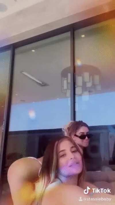 Twerking with Kylie