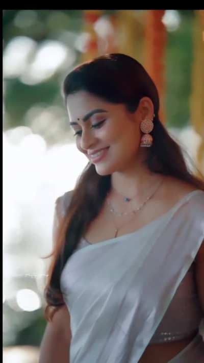 Sruthi Lakshmi