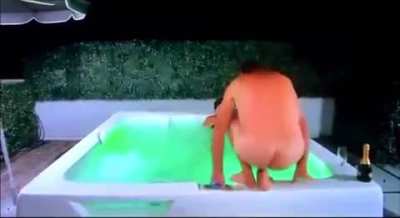 WCGW while stepping in a jacuzzi