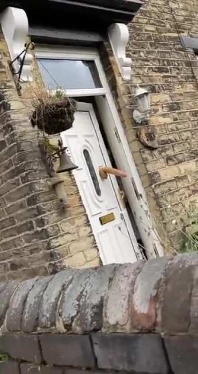 Door prank