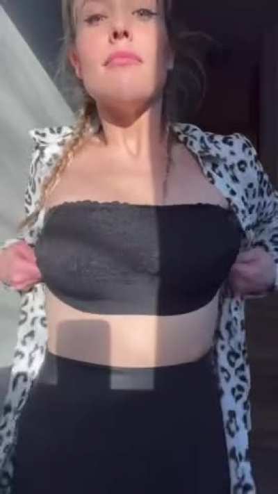 Rise and shine…serving up some coffee with MILF
