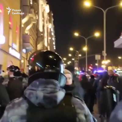 At least, 1728 people were arrested in Russia in multiple protests in 53 cities as they protest against Russia's war in Ukraine.