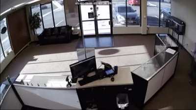 Robbery attempt gone right