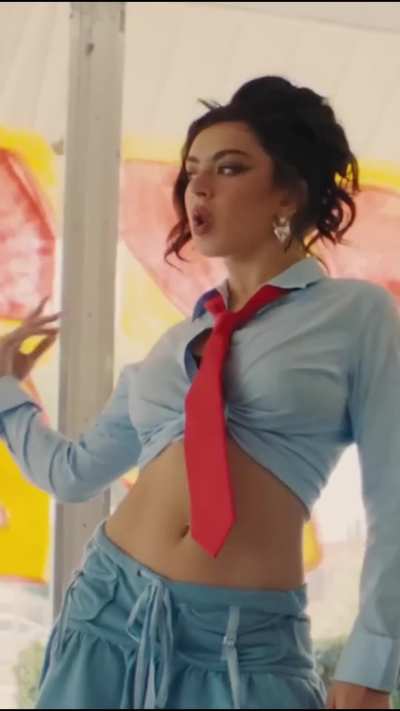 To everyone asking for a longer Charli XCX Comp... You're Welcome