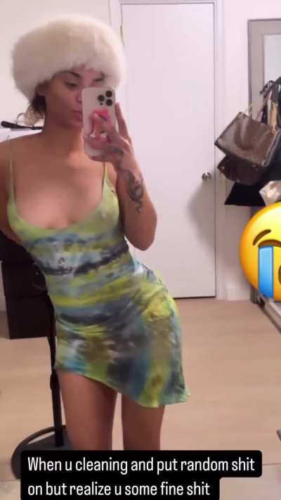 🤳