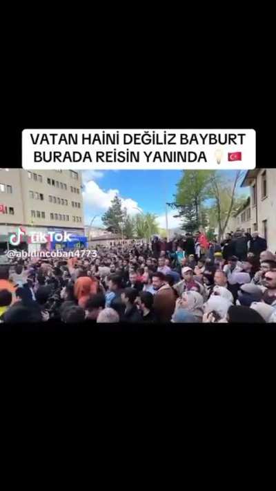 G&ouml;r&uuml;nt&uuml;lerin adresi şaşırtmıyor