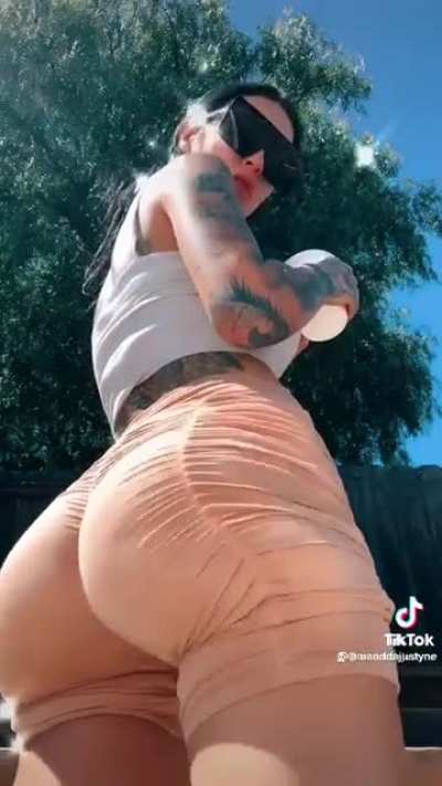 Booty meat!
