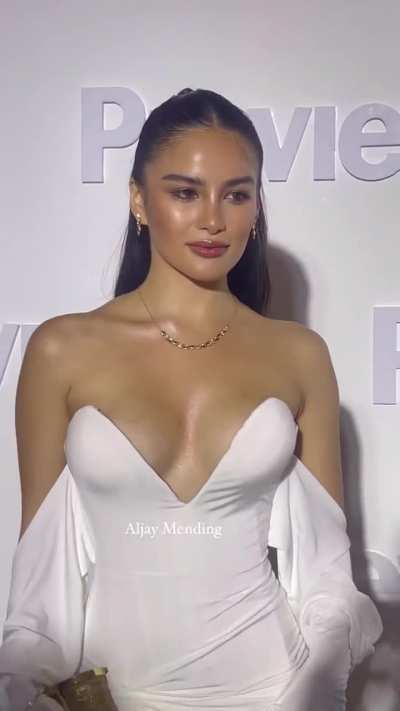 Elisse Joson