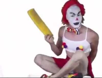 Thanks I hate this seductive clown more than anything I’ve ever seen