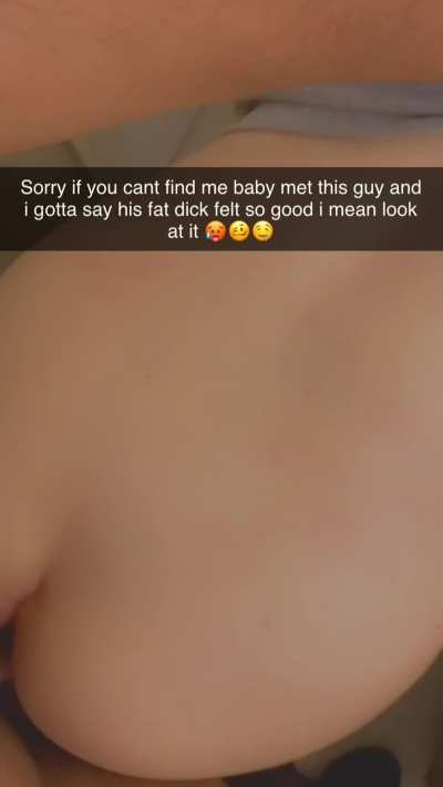 Her bf kept texting her 🤫🤫