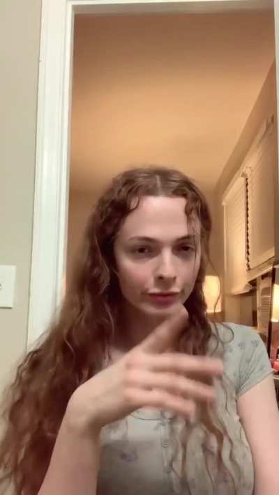 Suck marry or fuck 🍑 let&rsquo;s chat 💕 just check the comments for a 🥵 link 👇 for me ;)