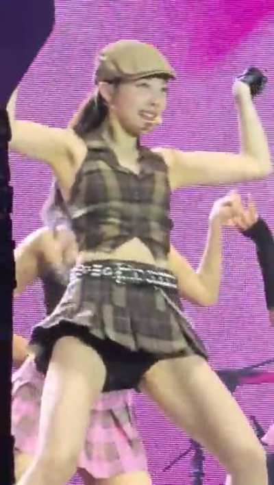 IM NAYEON