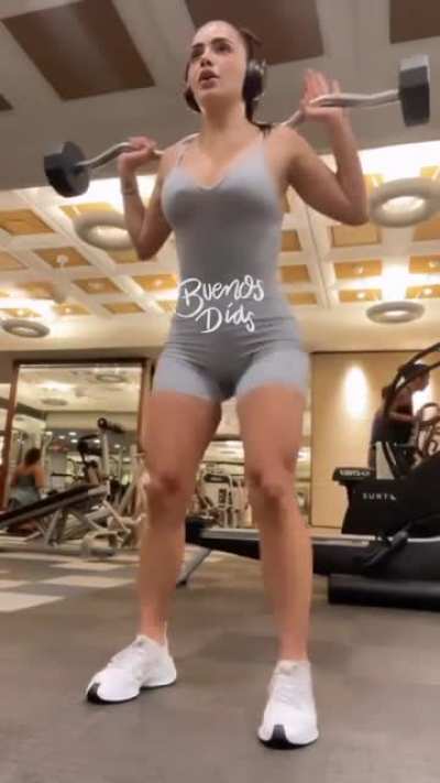 Que ricos pezones