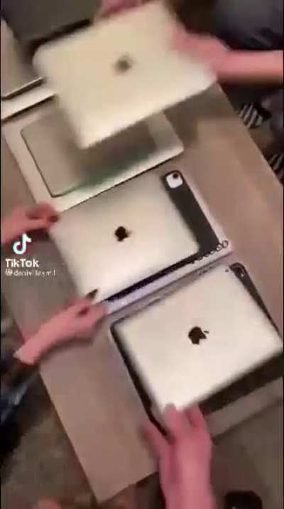 jajjajajajajaja