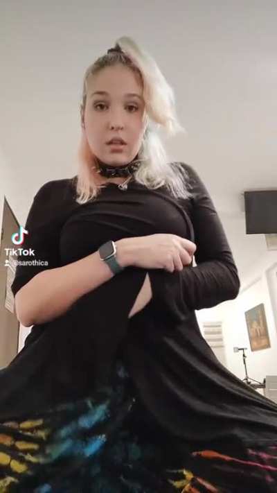 @sarothica