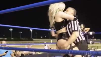 Scarlett Bordeaux