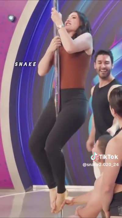Luz Elena González