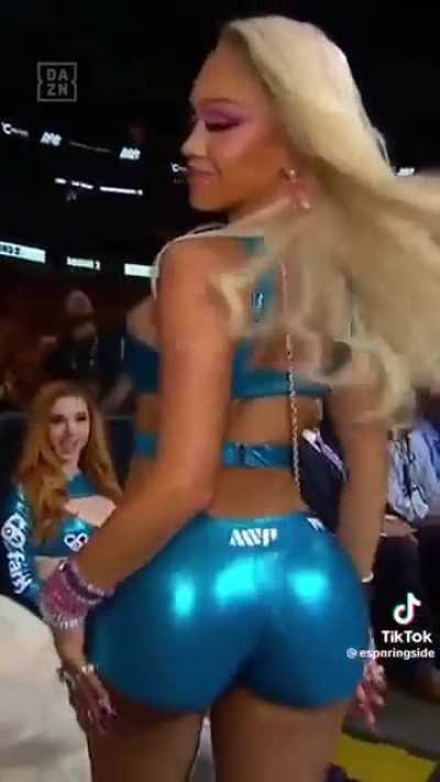 Saweetie 