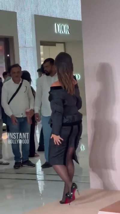 Kareena 🍑