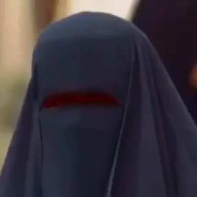 KARA &Ccedil;ARŞAF 😳
