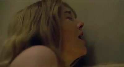 Saoirse Ronan and Kate Winslet in action