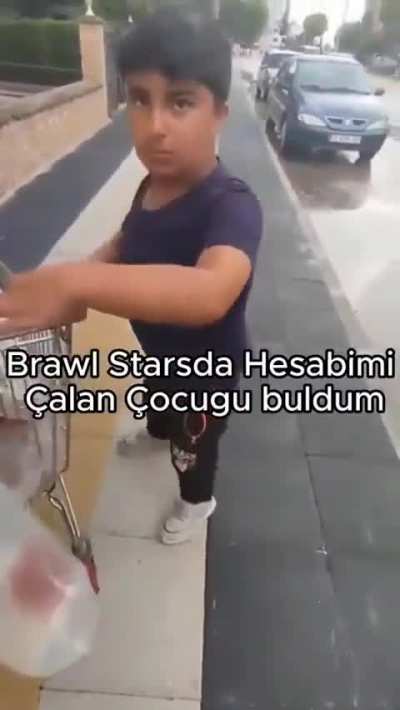 Arapsikici hesabımı &ccedil;aldığı i&ccedil;in sinirlendim
