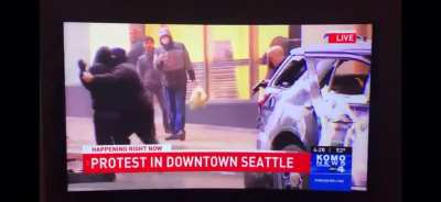 Kid loots assault rifle from cop car