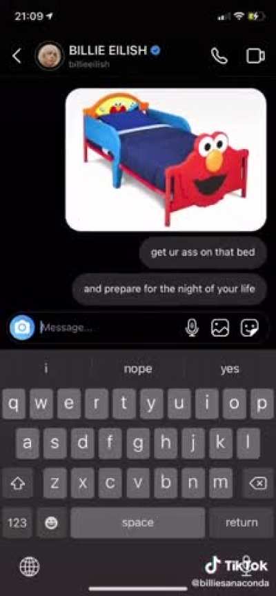 🗿