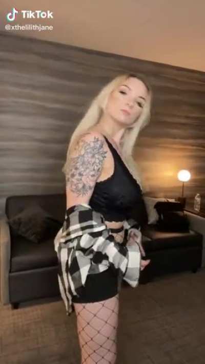 Was picturing the perfect woman. Then saw her on TikTok