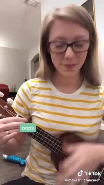 Uma linda can&ccedil;&atilde;o que consegue resumir o sentimento de parte dos brasileiros nesse momento. Muito linda!