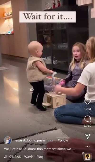 Big sisters overjoyed to see baby brother&rsquo;s first steps