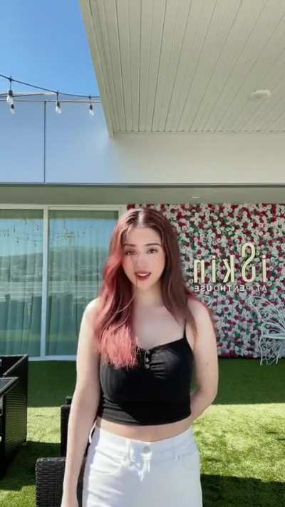 Jayda Avanzado