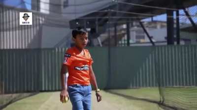 Brohit calls this fearsome left armer bowler to the nets to help him face SSA