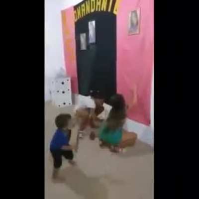 Caraca fez m&oacute; barulh&atilde;o kkkkkkkk
