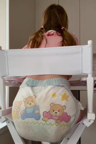 So whiny when left in my icky diapers🥺
