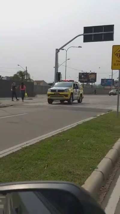 Now THIS is police *ACTION*!