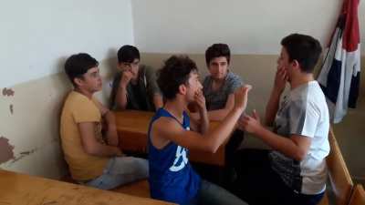 sarılının anasının kulakları iyi &ccedil;ınlamıştır bu videodan sonra :D