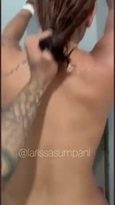 Larissa Sumpani 🔥