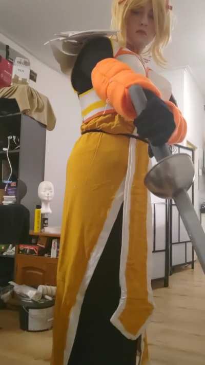 My Darkness cosplay in-progress, this was the first time of me trying the outfit. Please go easy on me, it's my first time working with foam armor, I saw it broke already on one side😅😅