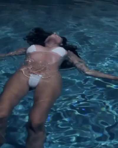 Flotation devices