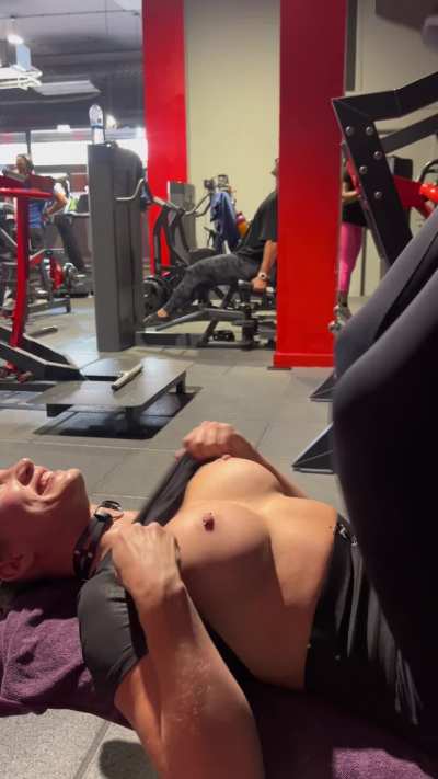 It&rsquo;s Flashing Day at the gym!