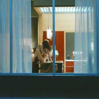 [Ass] Natasha Liu Bordizzo in 'The Voyeurs' (2021)