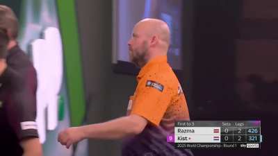 Christian Kist hits first 9 darter for 2 years at the Ally Pally