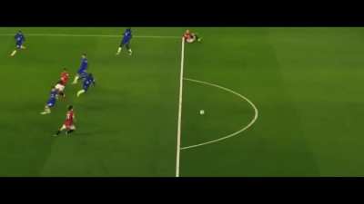Dan James and Marcus Rashford having an impromptu race vs Chelsea