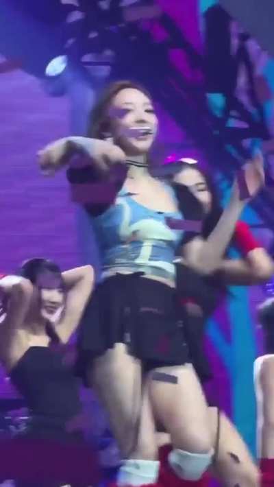 Nayeon 