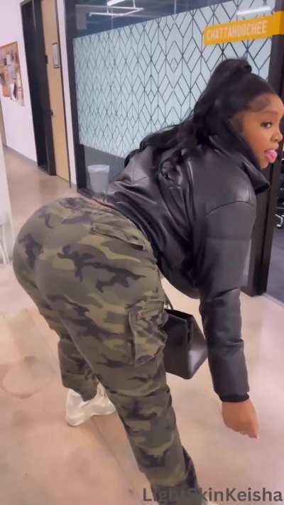 🍑 shaking 